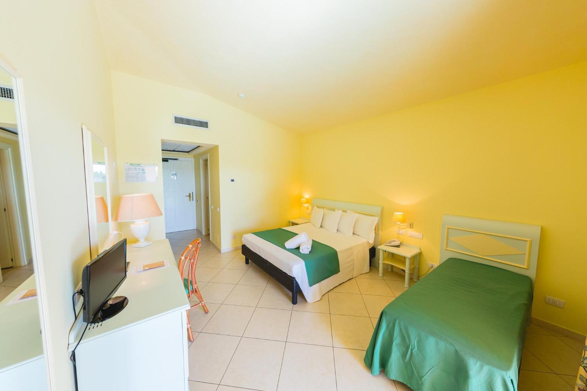 Argonauti Greenblu Resort Марина-ди-Пистиччи Экстерьер фото